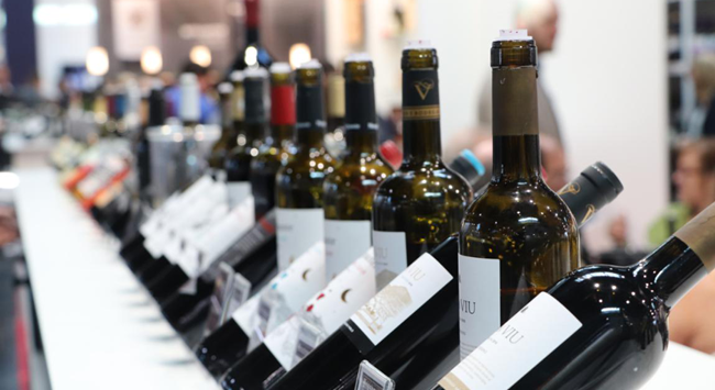 藍(lán)(lán)菲考察團(tuán)歐洲行